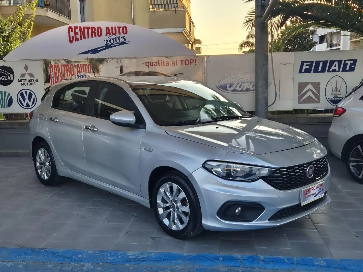 Fiat Tipo 1.4 5p. Lounge Bianco - 1