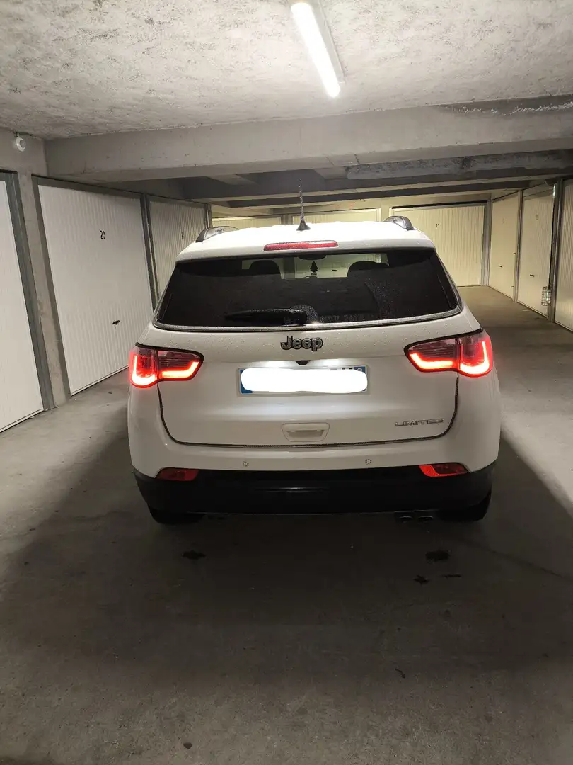 Jeep Compass 1.6 I MultiJet II 120 ch BVM6 Limited - 2