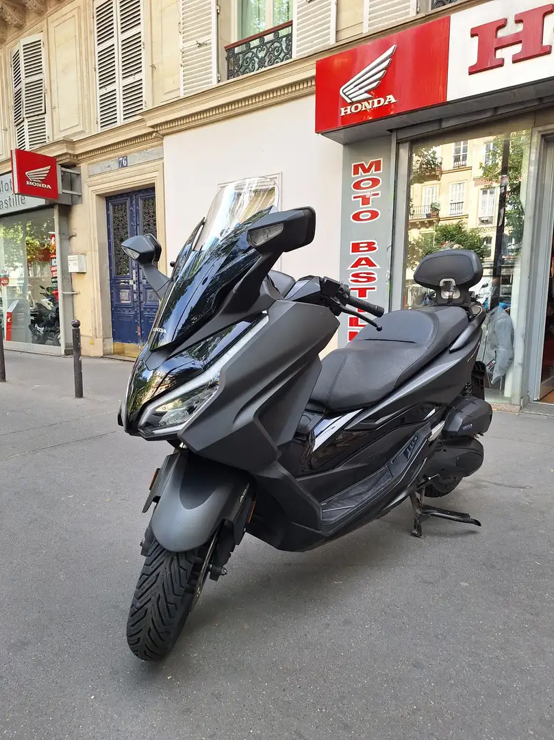 Honda Forza 125 - 1