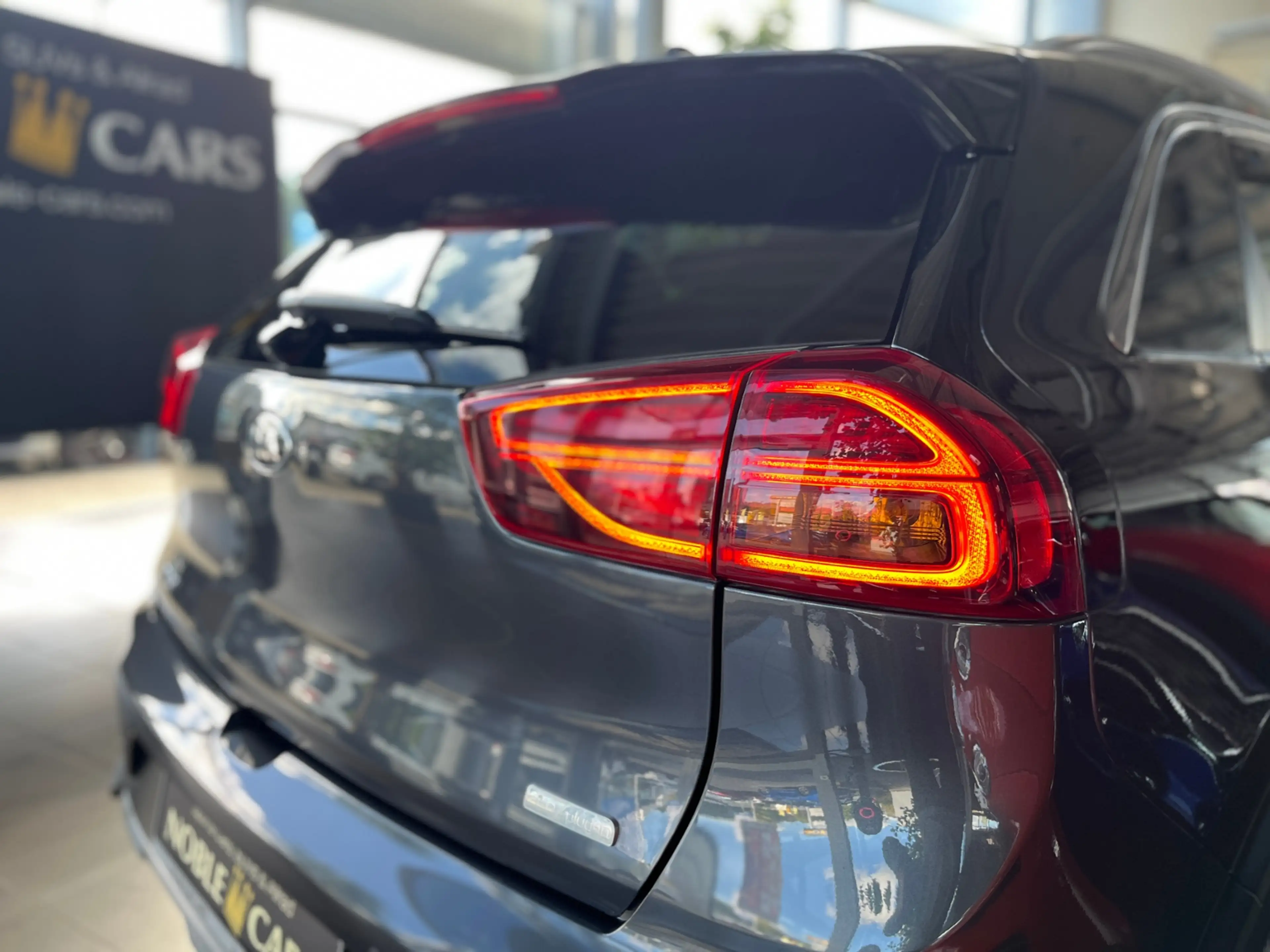 Kia Niro Spirit PHEV LED NAVI LEDER SHZ — photo 10
