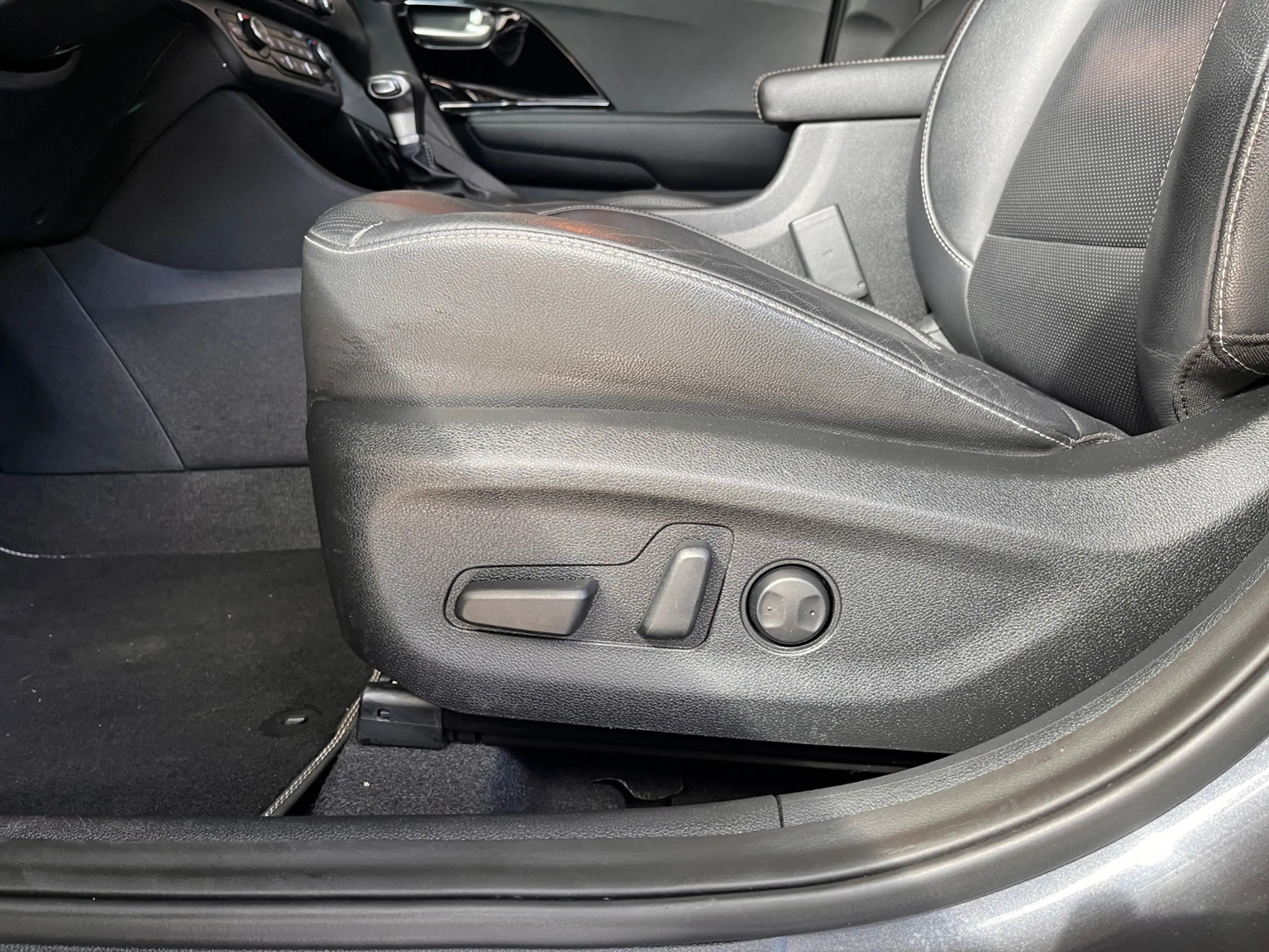 Kia Niro Spirit PHEV LED NAVI LEDER SHZ — photo 13