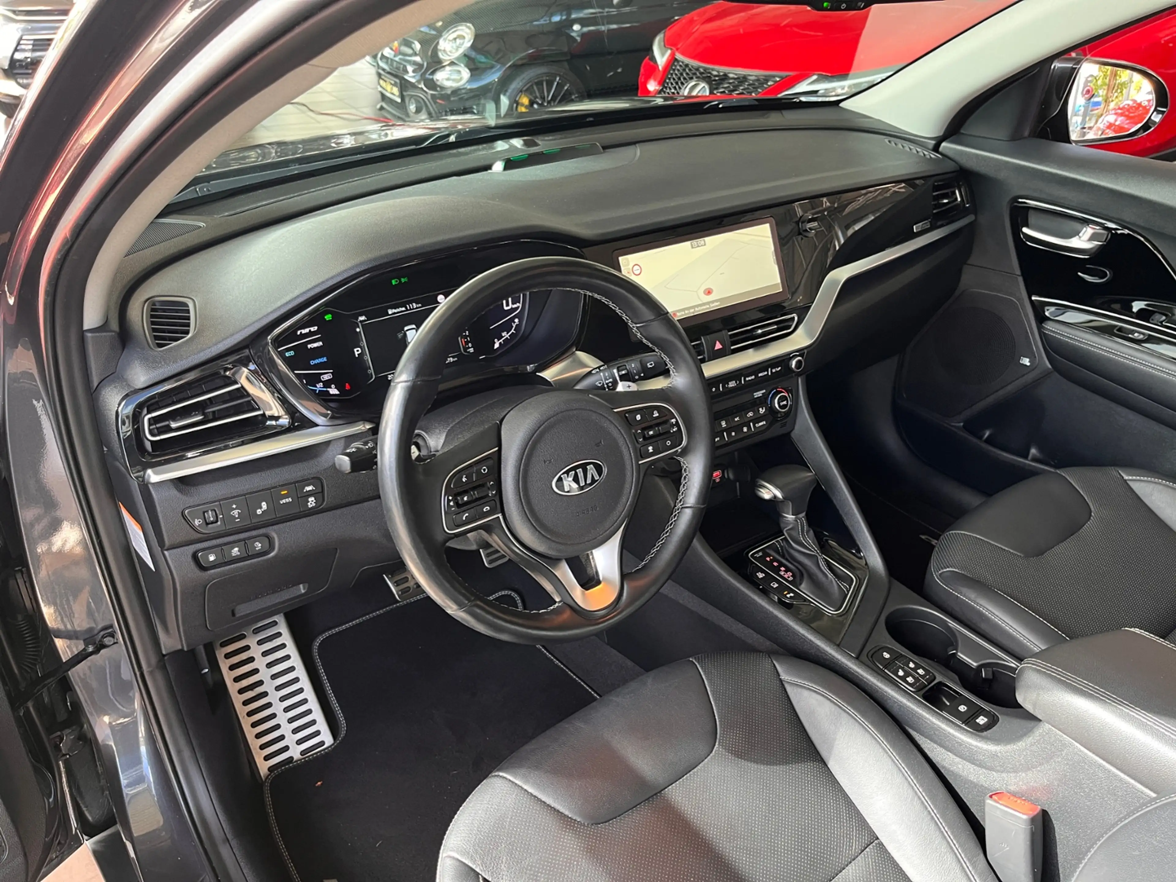 Kia Niro Spirit PHEV LED NAVI LEDER SHZ — photo 11
