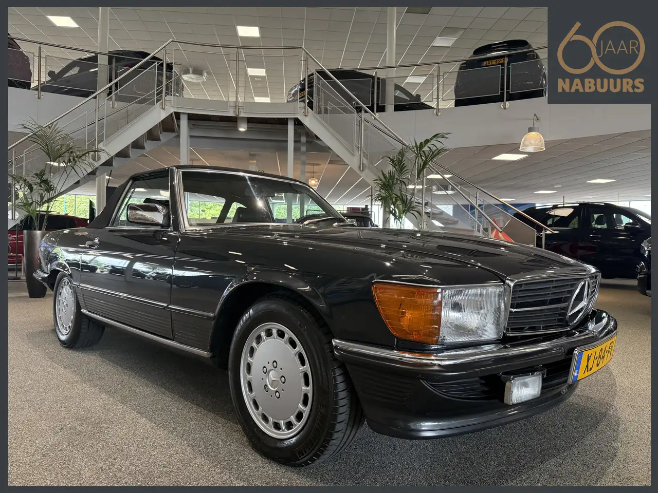 Mercedes-Benz SL-Class SL 300 1989