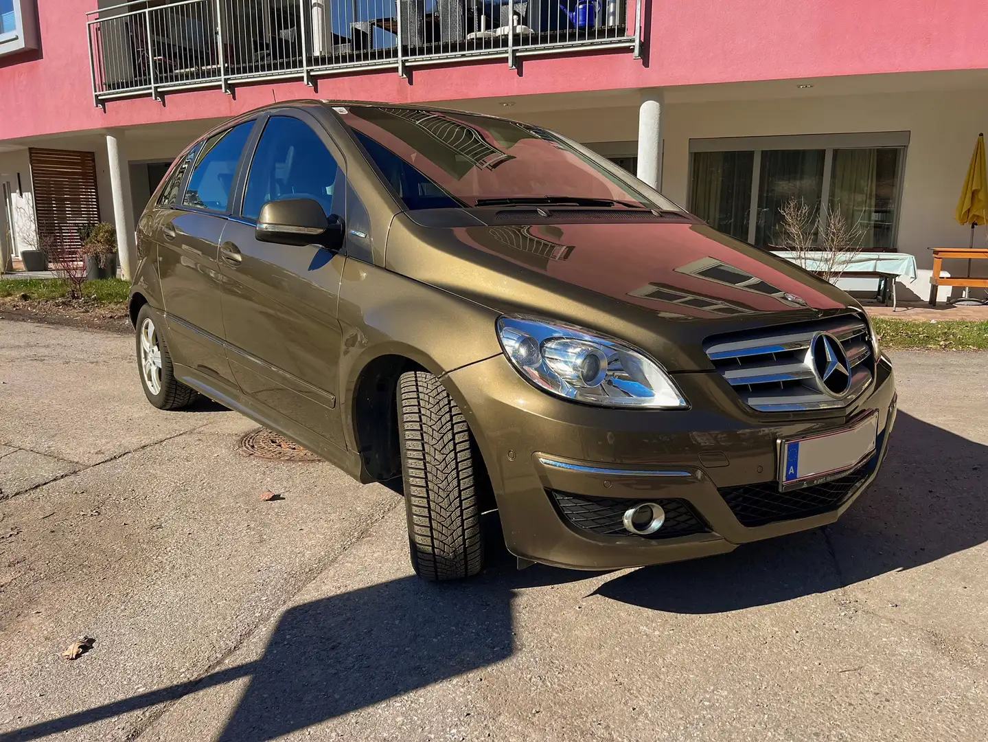 Mercedes-Benz B 180 B+180+BlueEfficiency Beige - 2