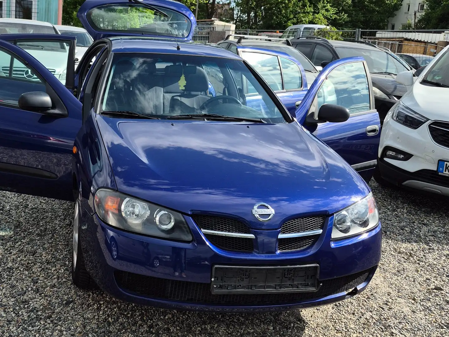 Nissan Almera 1.5 acenta Azul - 1