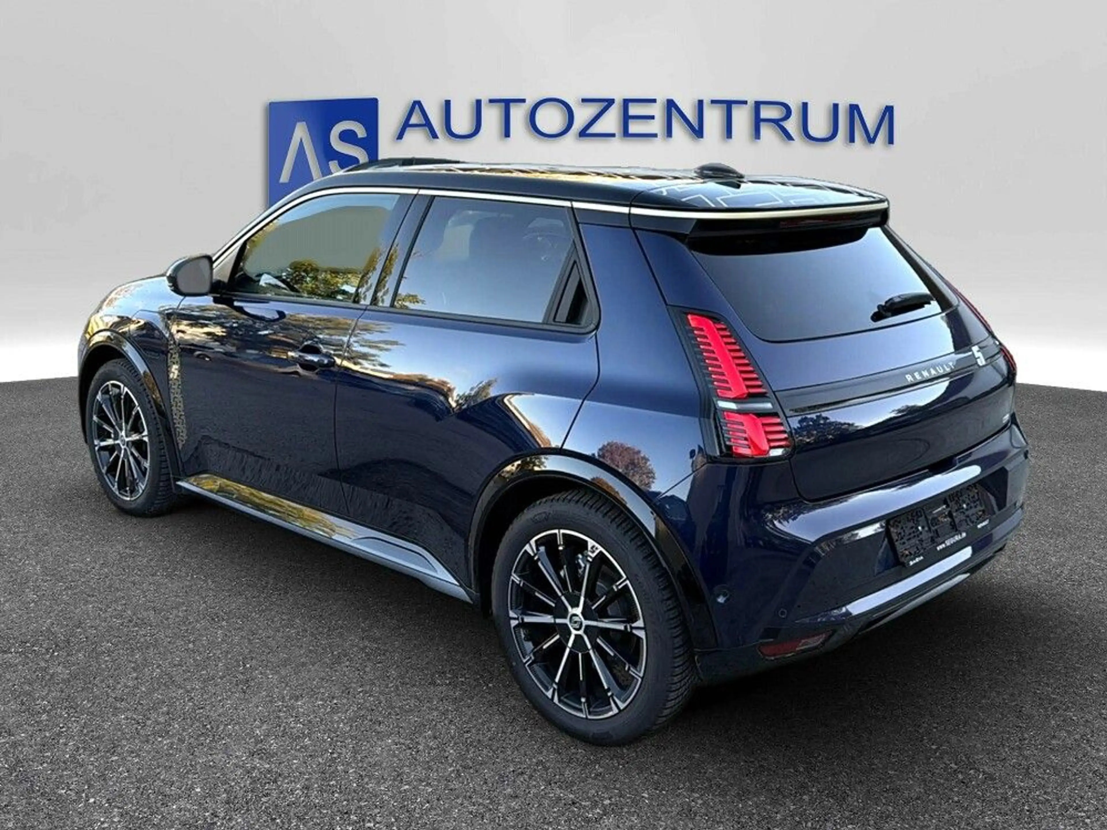 Renault R 5 150 Comfort Range Iconic Unlimited 5 Gold — photo 11
