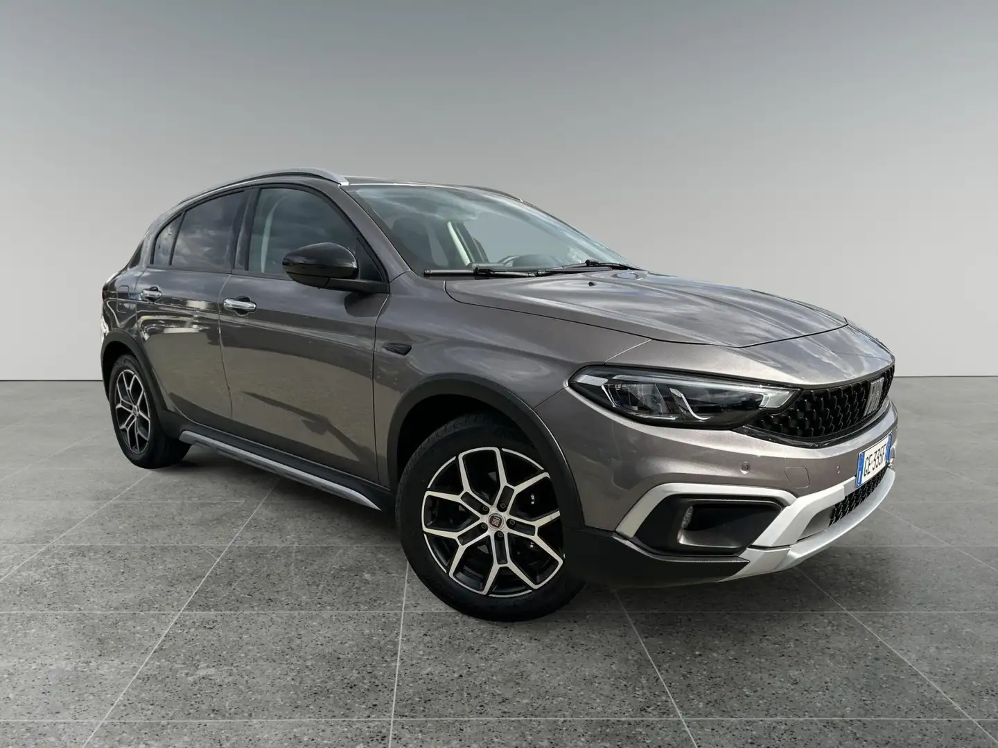 Fiat Tipo 1.0 5 porte Cross + GPL Gris - 1