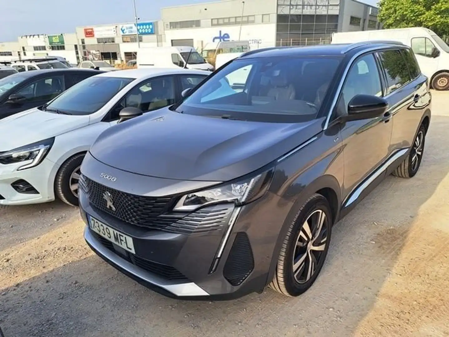 Peugeot 5008 1.5 BlueHDi 96kW S&S GT EAT8 Gris - 2