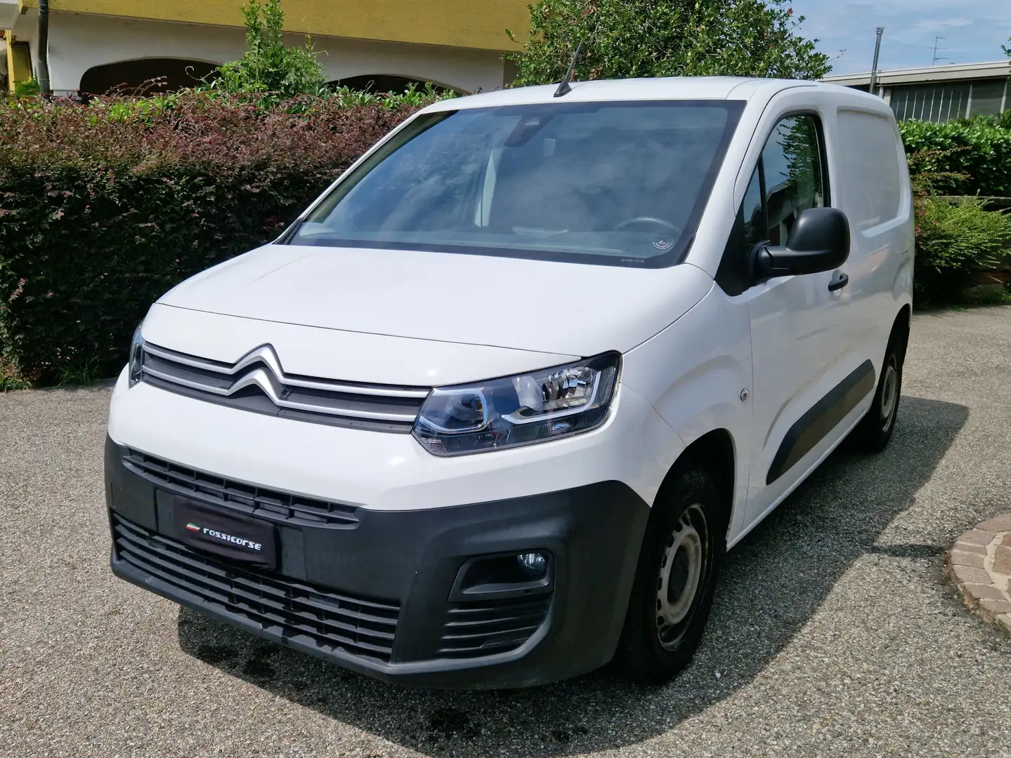 Citroen Berlingo 1.5 diesel 12.000€+IVA Blanco - 2