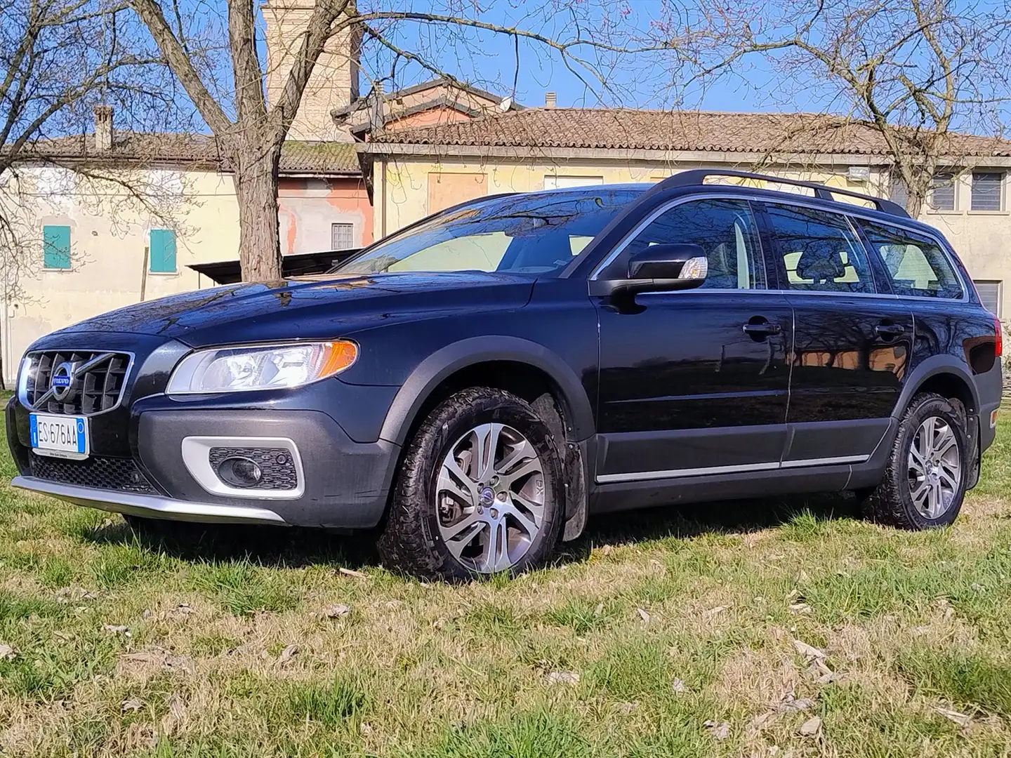 Volvo XC70 XC70 III 2007 2.4 d4 (d3) Momentum awd geartronic Negro - 1