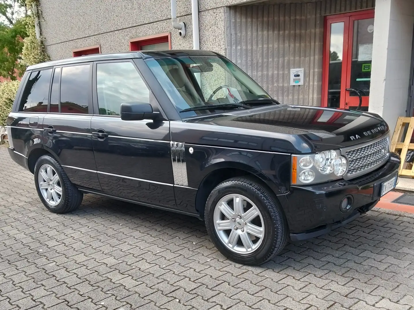 Land Rover Range Rover Range Rover III 2002 3.6 tdV8 HSE auto Schwarz - 1