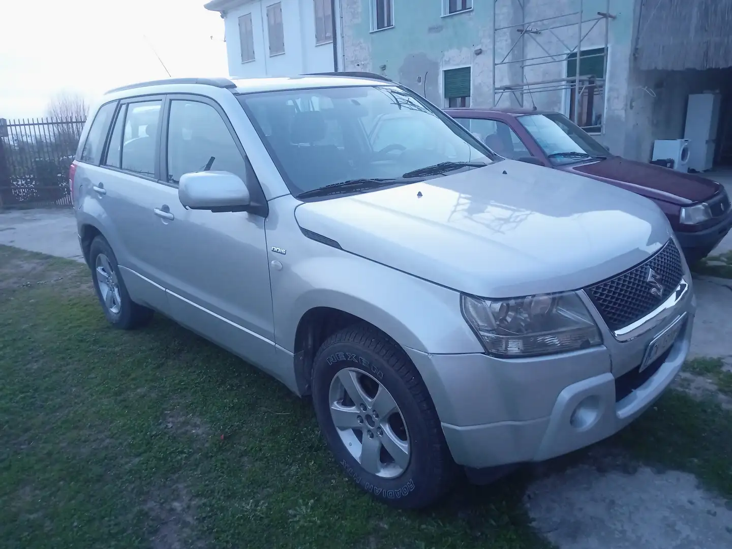 Suzuki Grand Vitara Grand Vitara 5p 1.9 ddis Plus Argento - 1