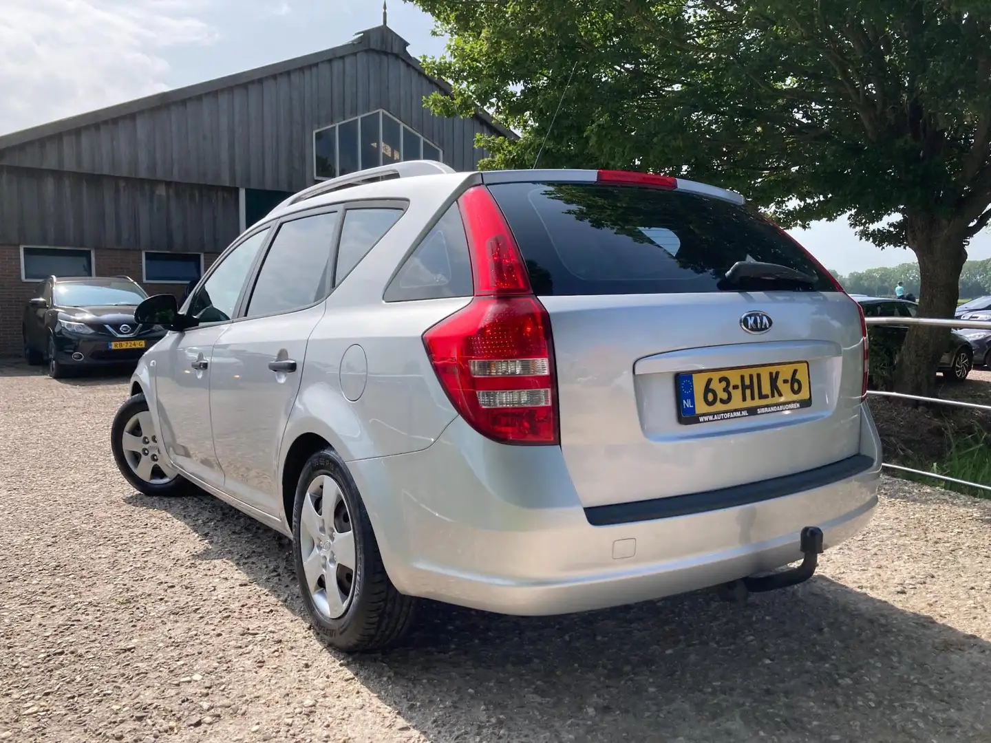 Kia Ceed / cee'd Sporty Wagon 1.4 X-tra | Met Airco nu € 3.450,-!!! Grijs - 2