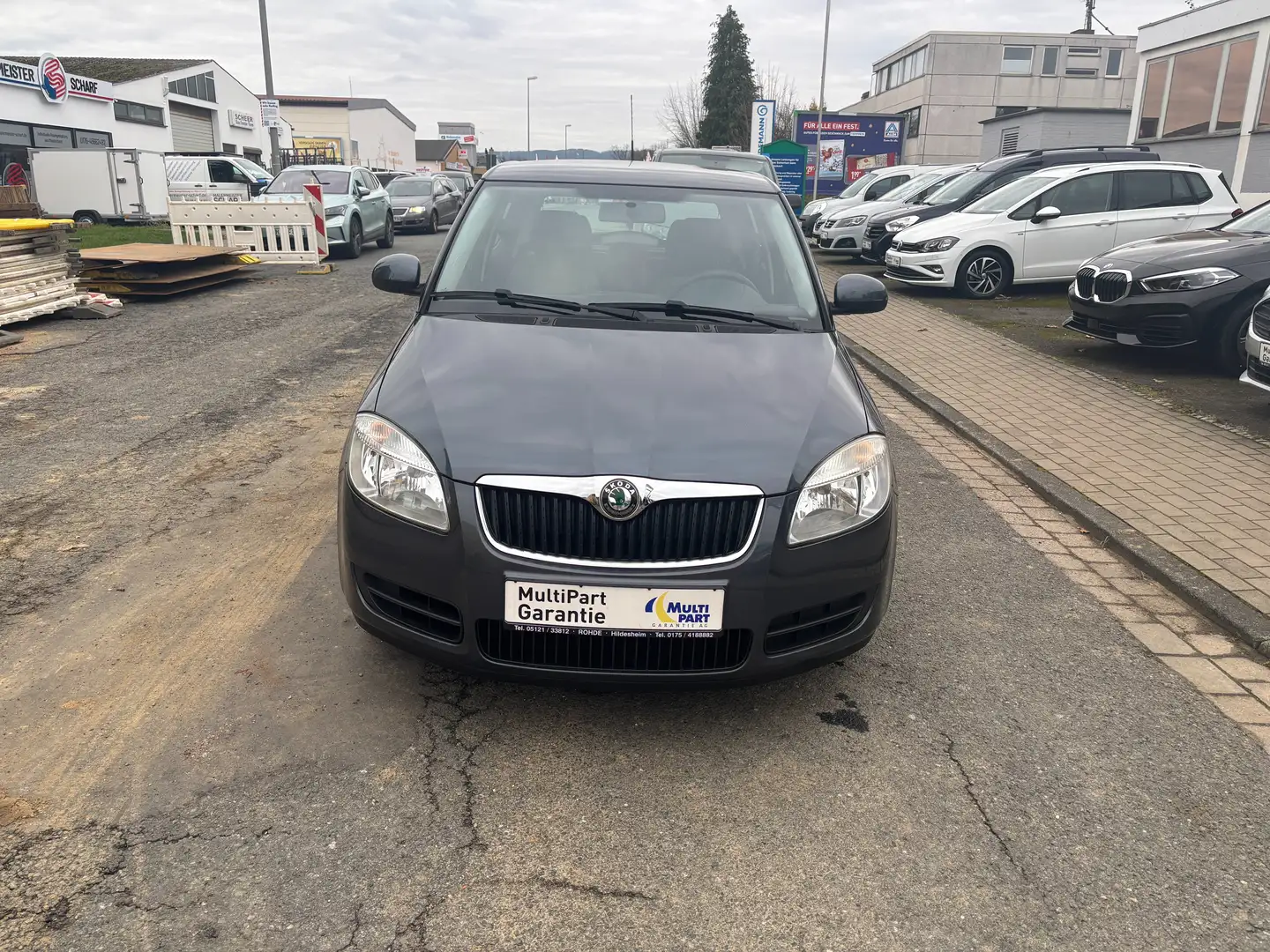 Skoda Fabia Ambiente Gris - 1
