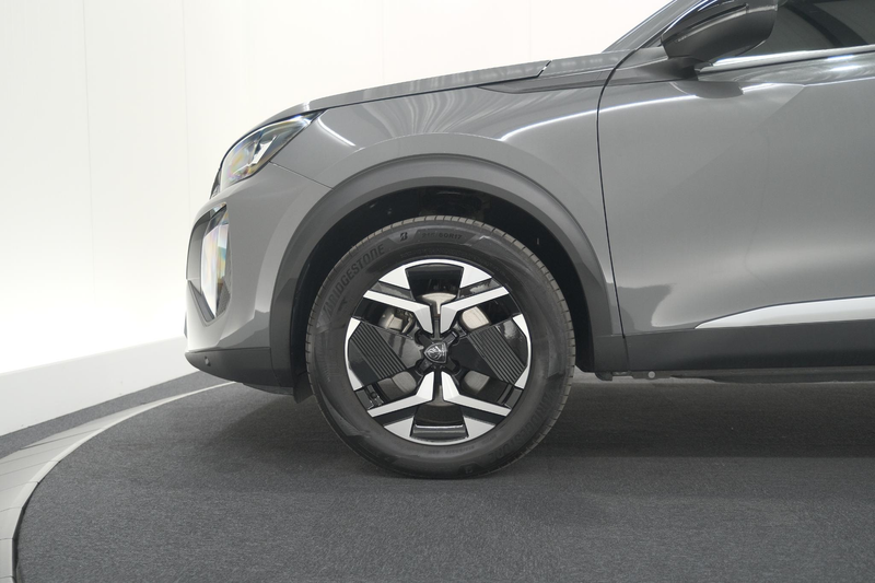 Peugeot 2008 1.2 Hybrid 145 Allure | Apple Carplay | Climate Co — photo 10