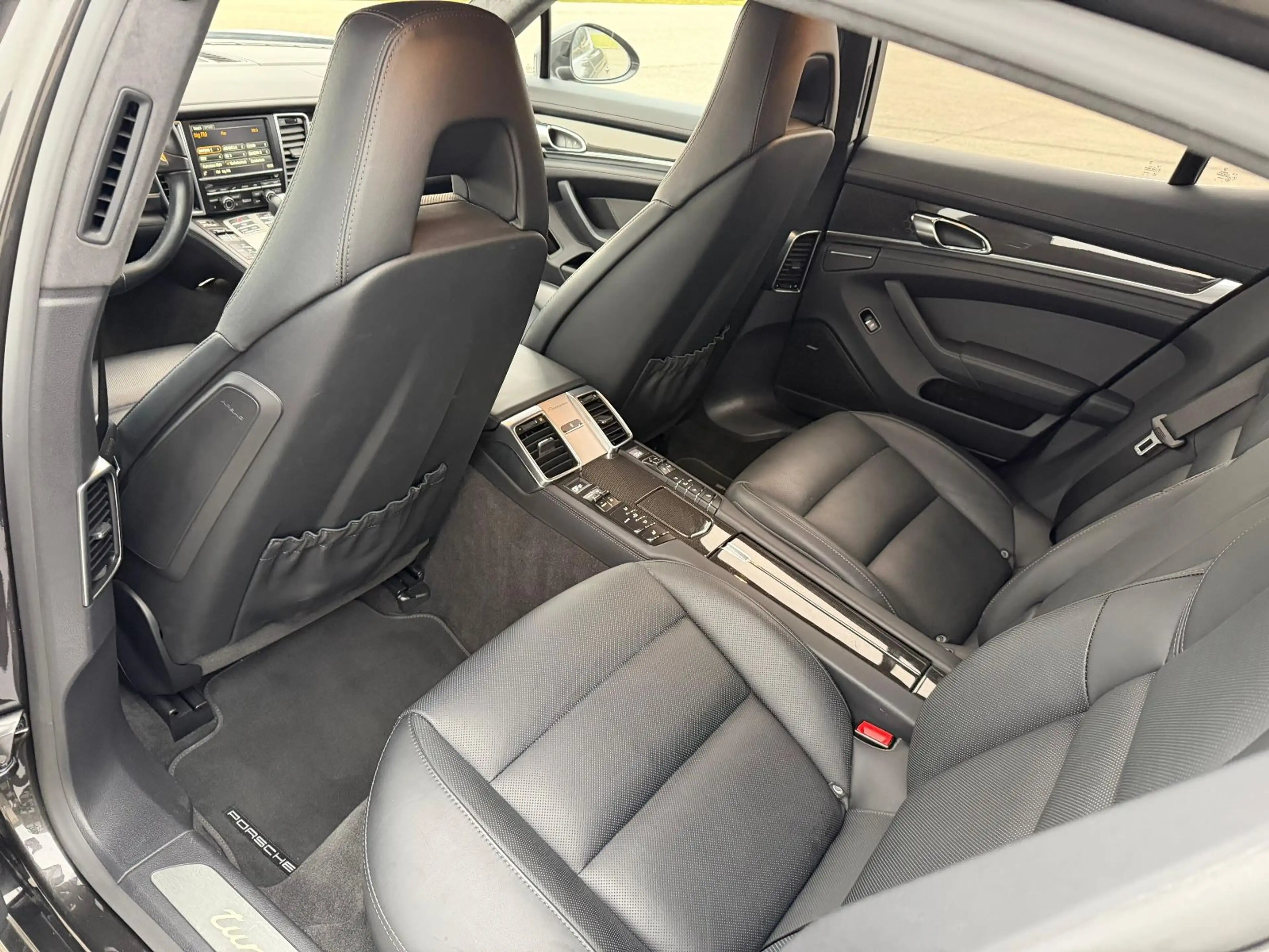 Porsche Panamera Turbo 8V *SOFTCLOSE,360G.CAM,Voll* — photo 8