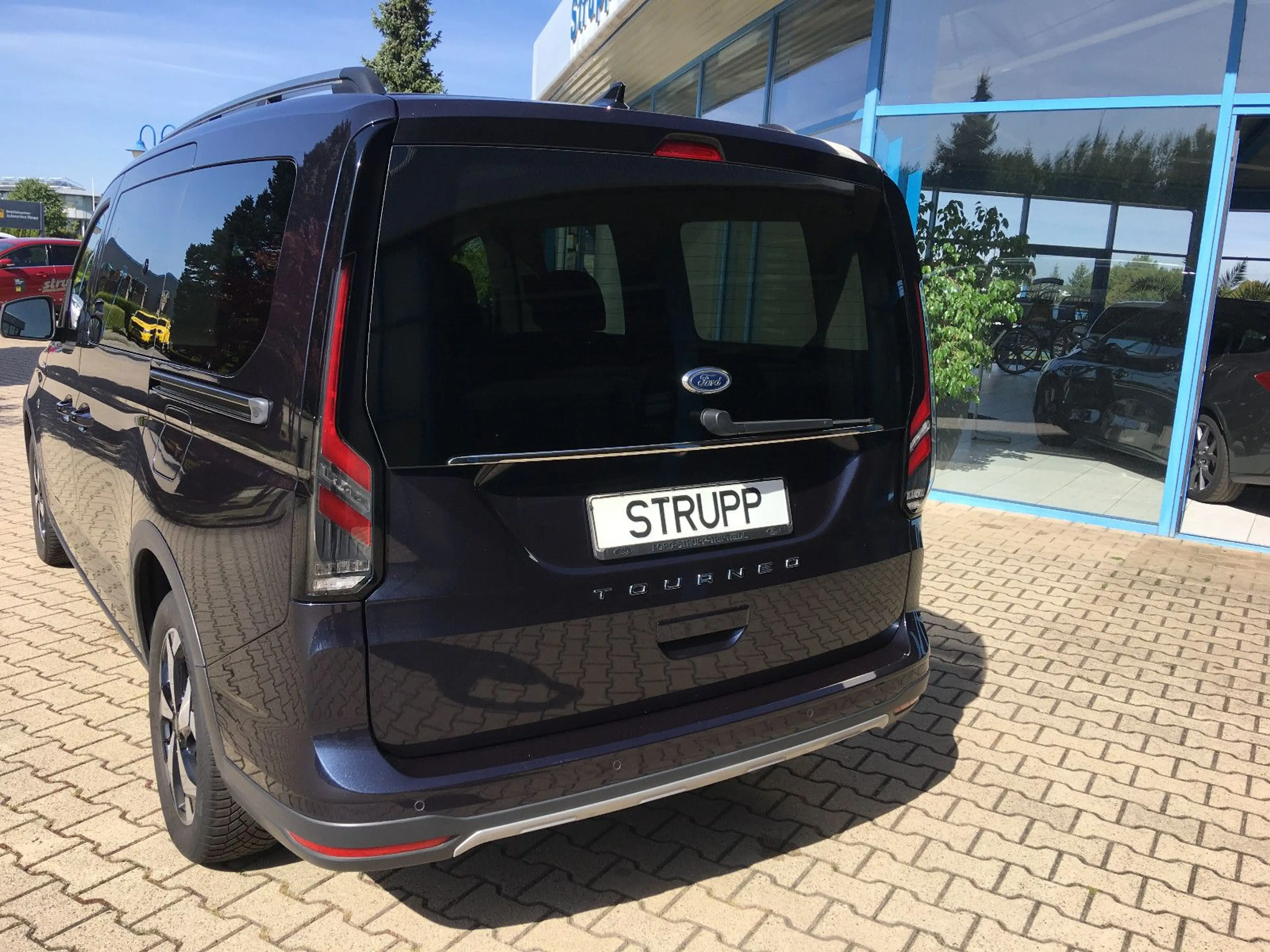 Ford Grand Tourneo Tourneo Connect L2 Aut. Active/AHK/LED/SHZ/Dach — photo 5