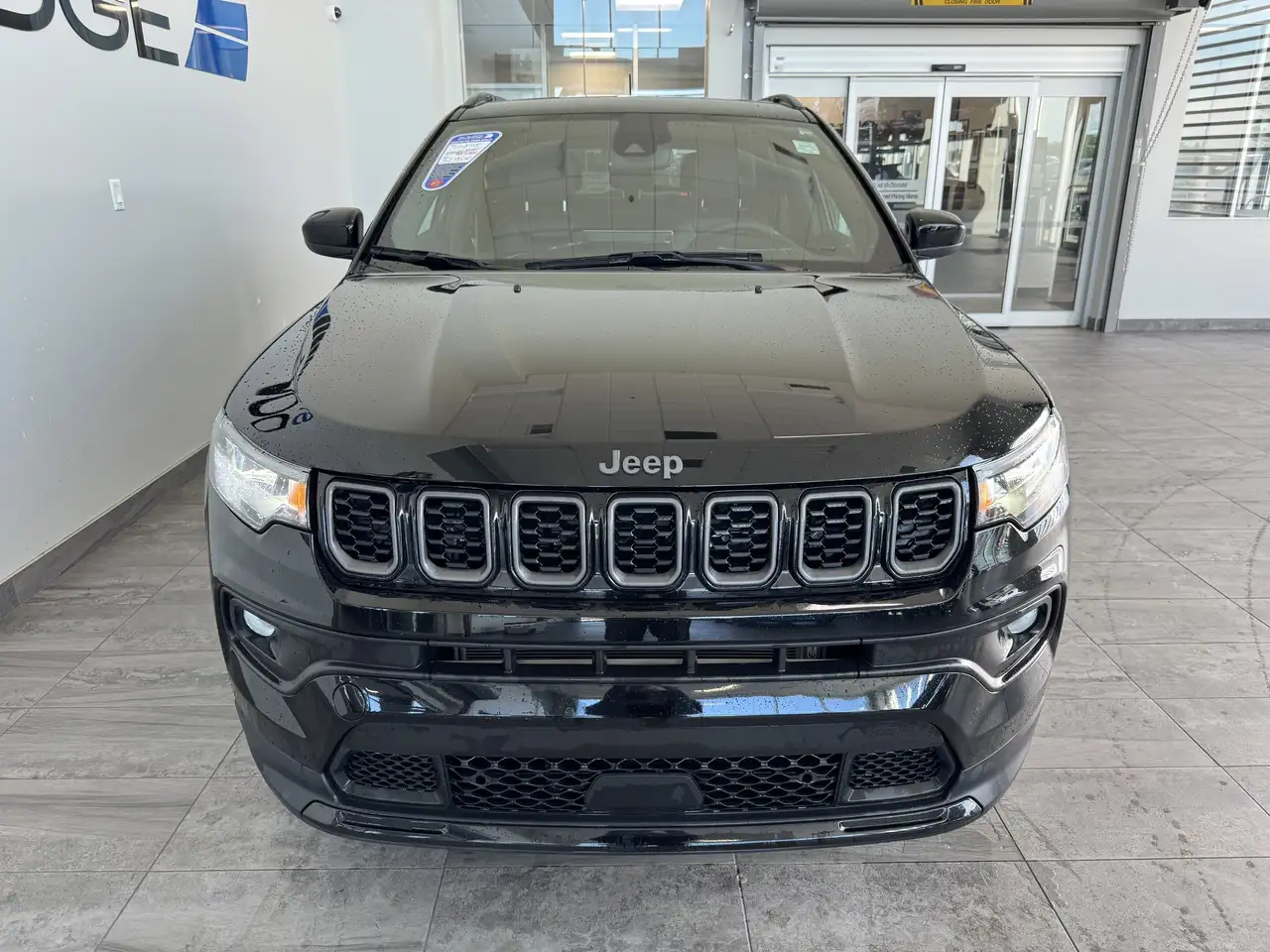 Jeep Compass снимка Jeep Compass