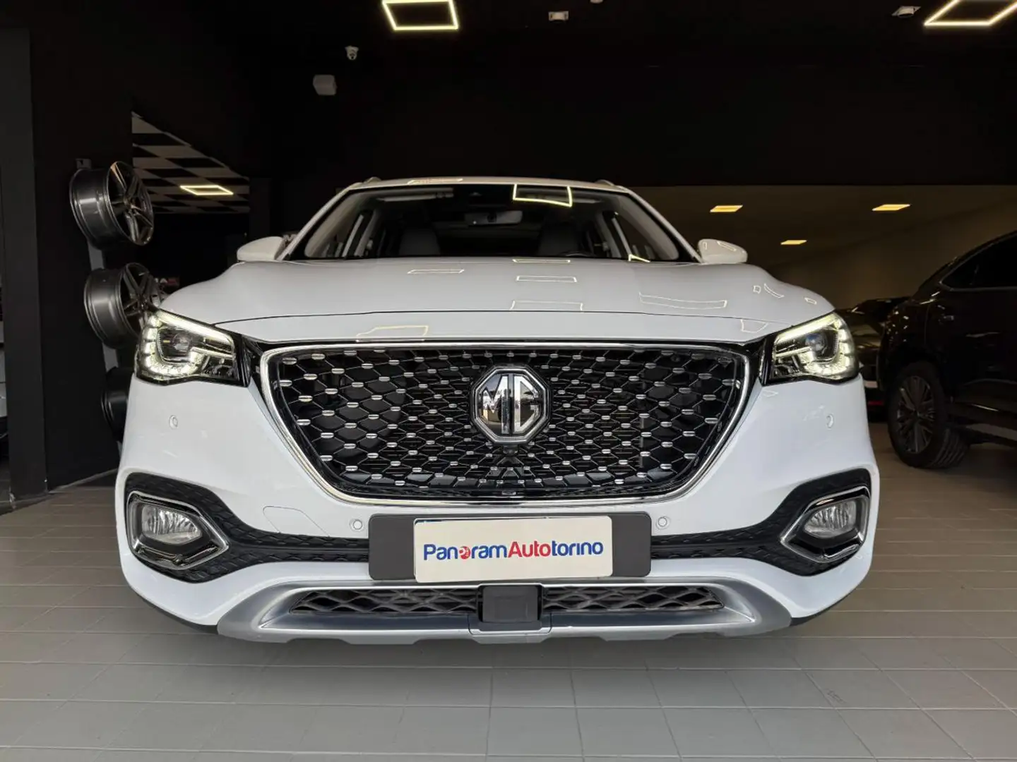 MG HS 1.5T-GDI Luxury Bianco - 2