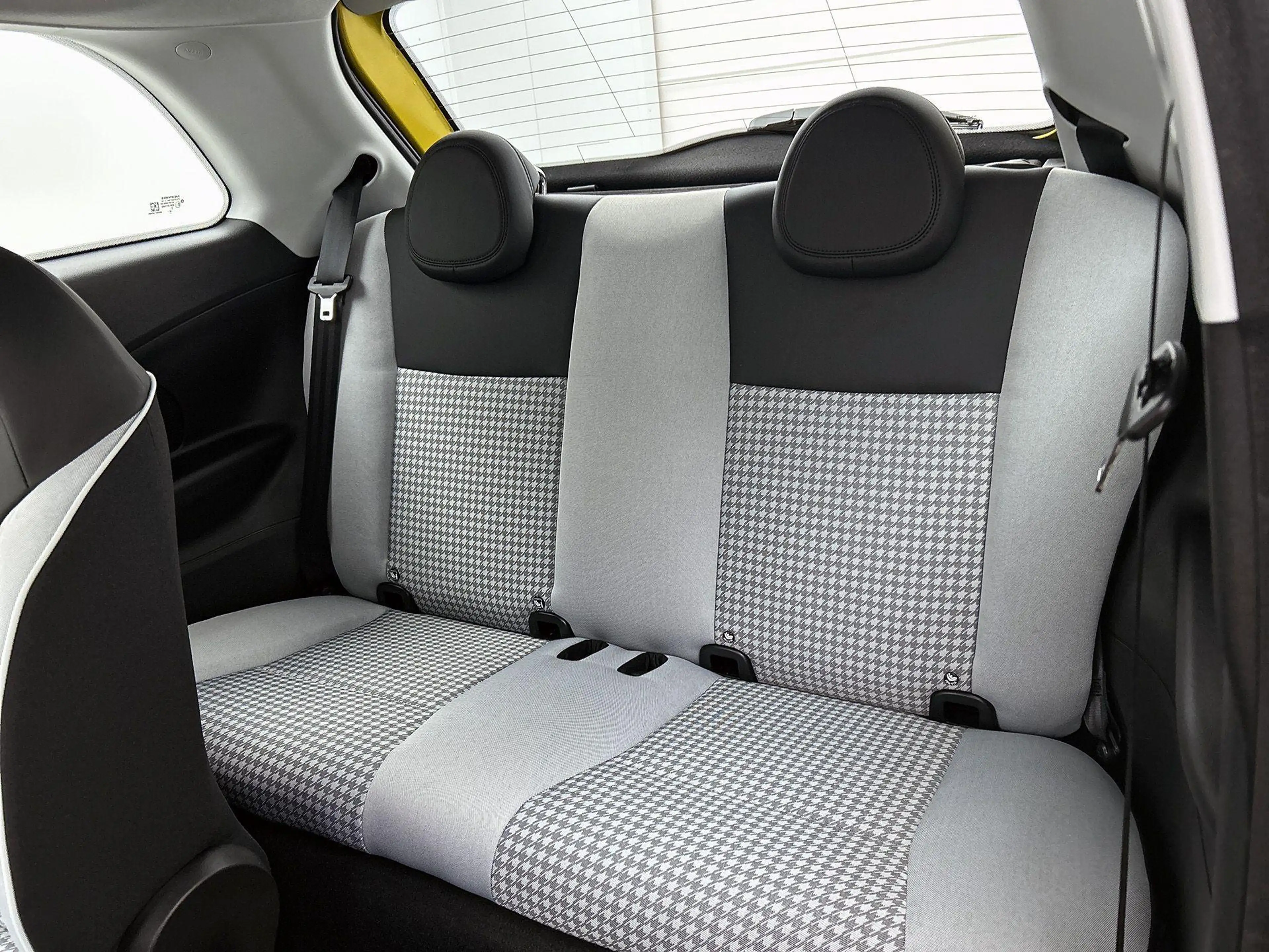 Fiat 500 1.0 Hybrid 48kW Torino //NRM Demo — photo 14
