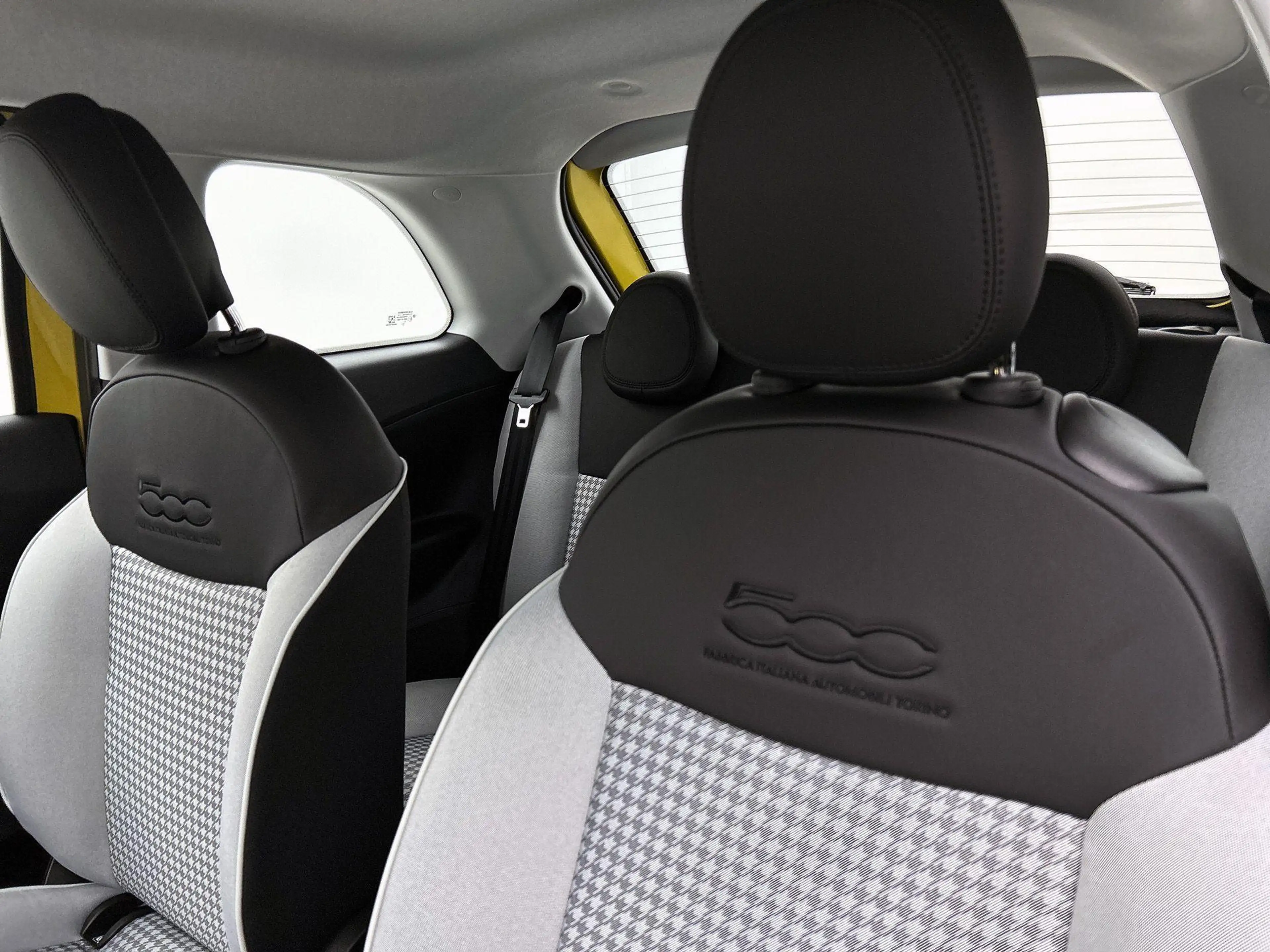 Fiat 500 1.0 Hybrid 48kW Torino //NRM Demo — photo 15