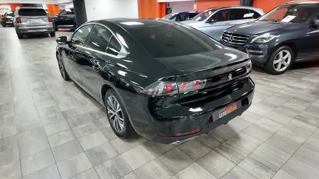 Peugeot 508 view 4