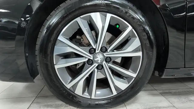 Peugeot 508 view 12