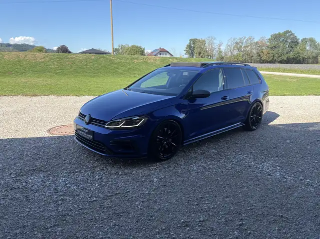 2018 Volkswagen Golf in Blue for sale