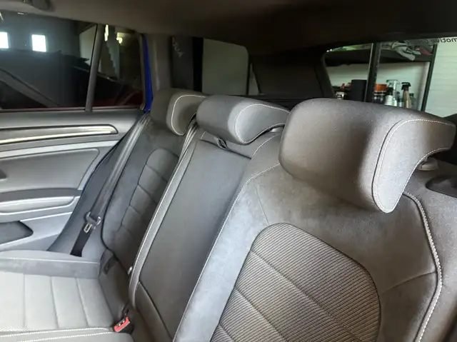 Volkswagen Golf view 8