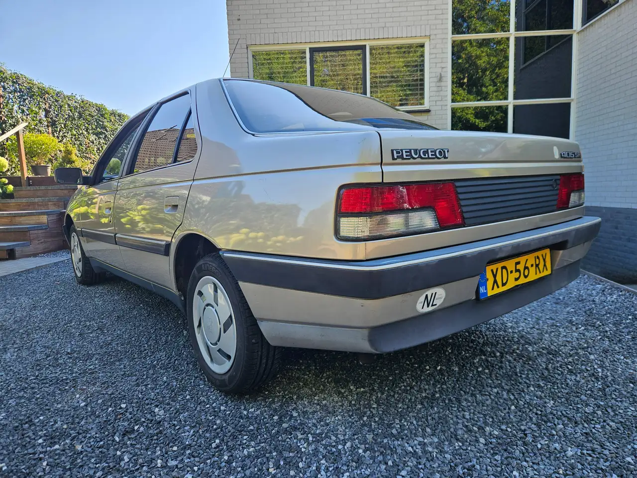 Peugeot 405 1.9 SRI limousine Automaat org. NL, 122500km, APK, foto 3