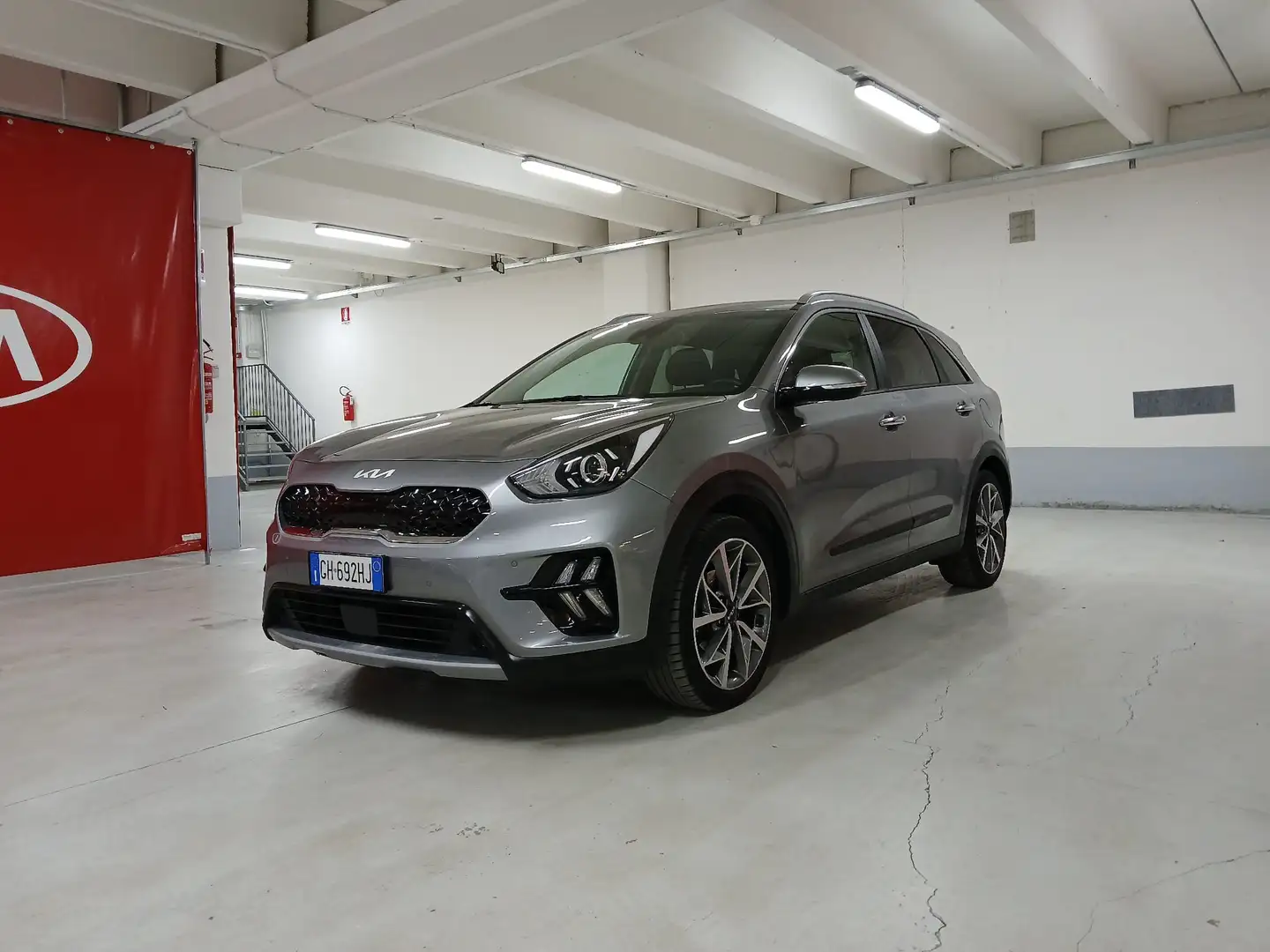 Kia Niro 1.6 gdi hev Style dct Gri - 1