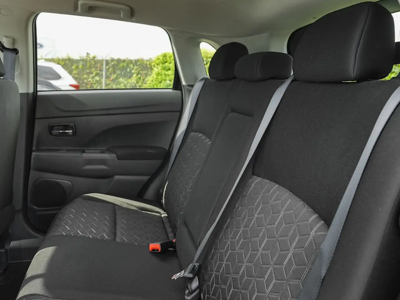 Mitsubishi RVR снимка Mitsubishi RVR