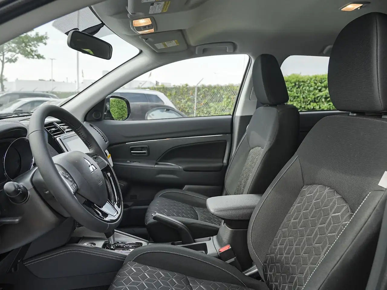 Mitsubishi RVR снимка Mitsubishi RVR
