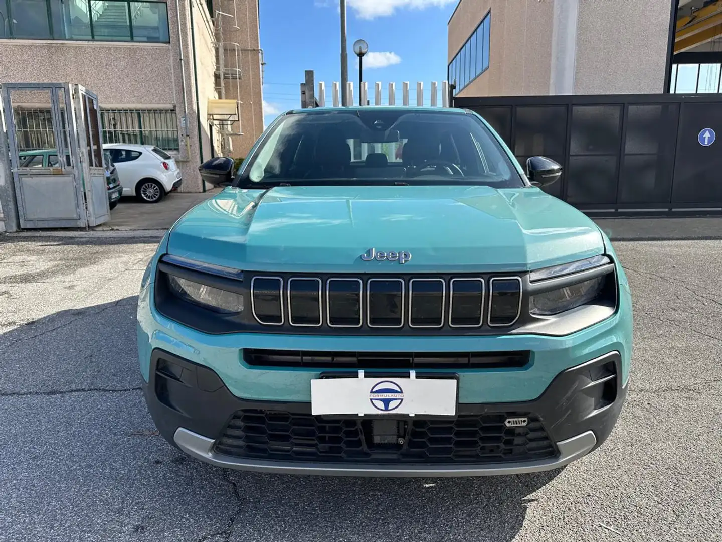 Jeep Avenger 1.2 Turbo 100 CV Longitude Grigio - 2