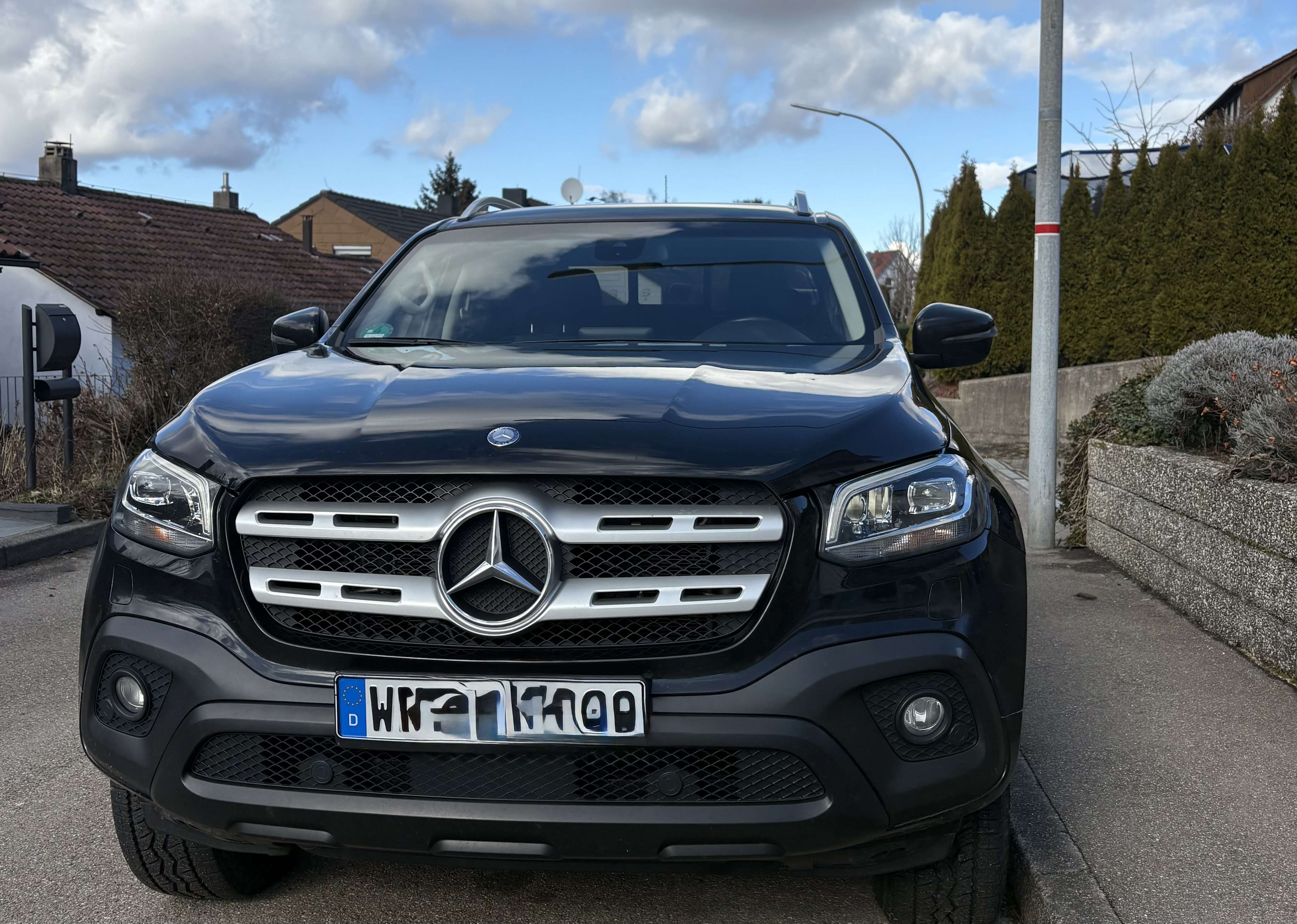 Second hand Mercedes Benz X-Class 