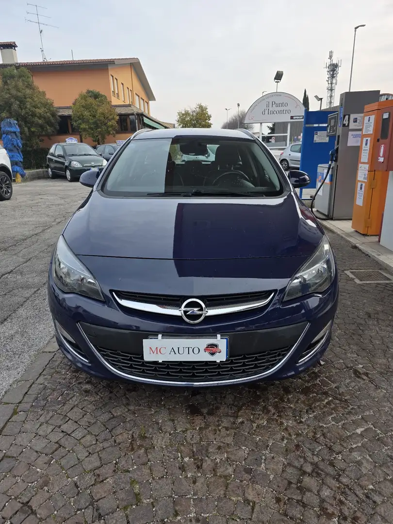 Opel Astra Sports Tourer 1.7 cdti Cosmo 130cv Blu/Azzurro - 2
