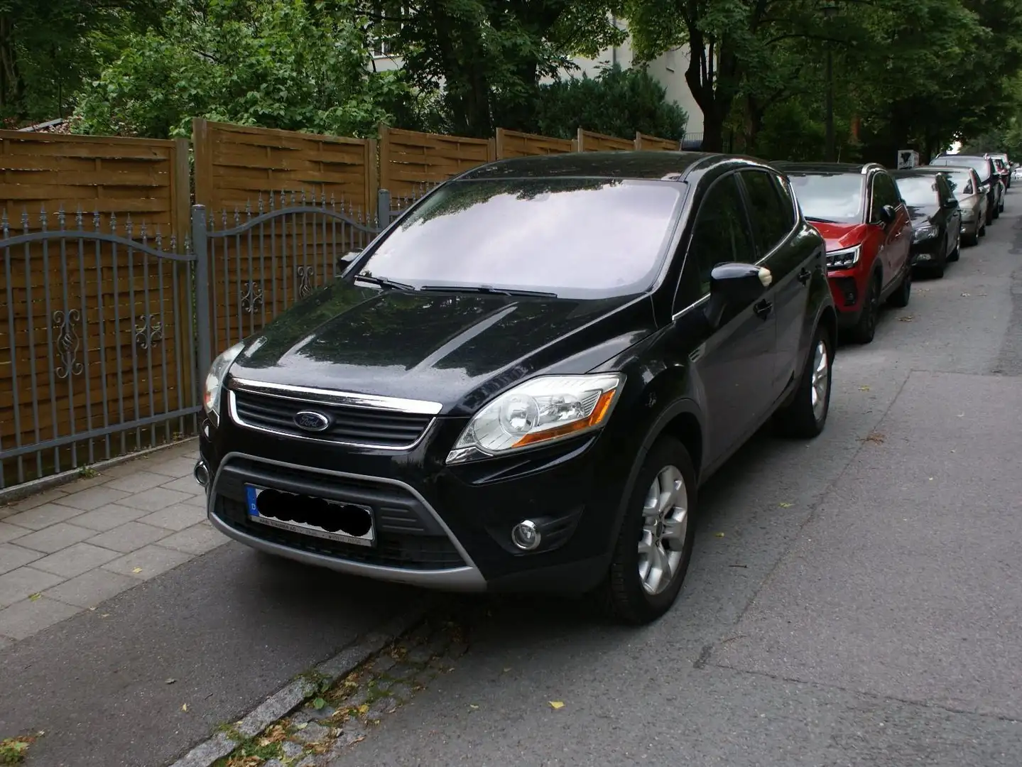 Ford Kuga Kuga 2.0 TDCi 4x4 Champions Edition Schwarz - 2