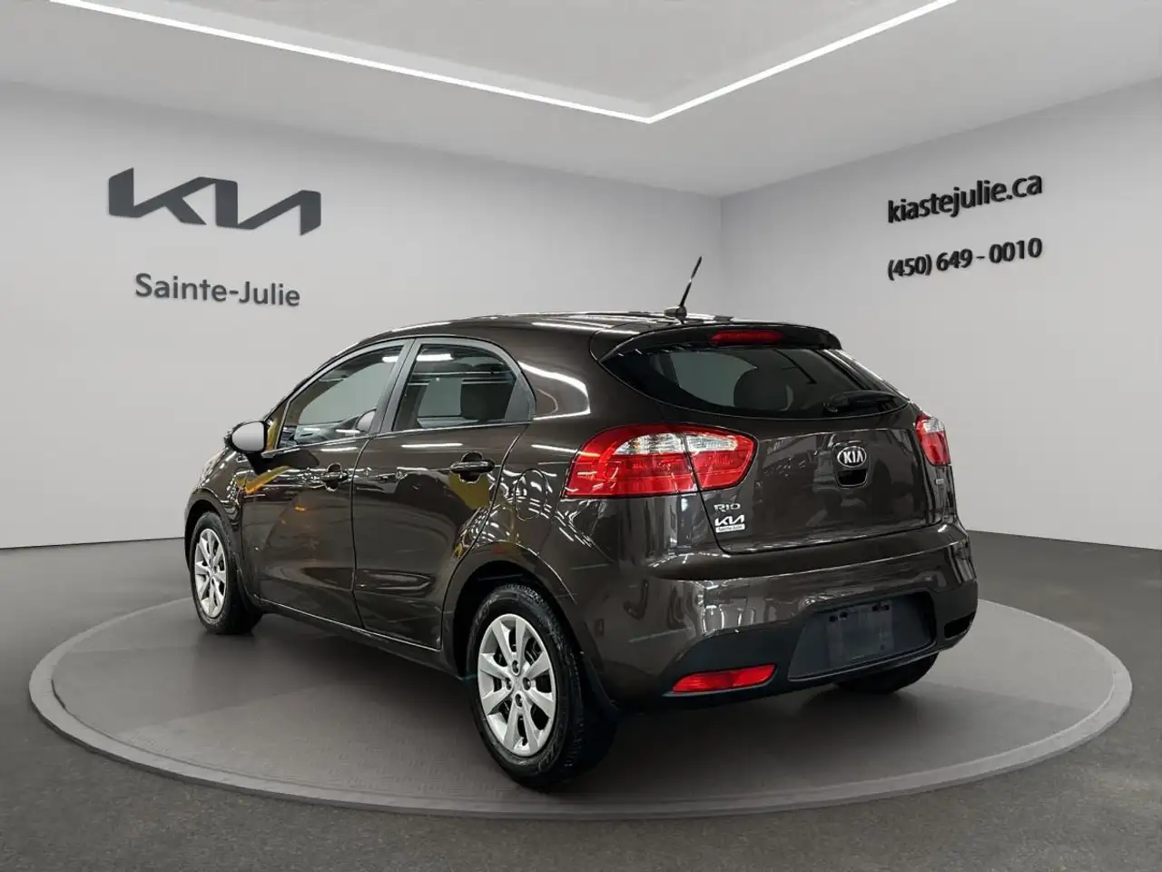 Kia Rio снимка Kia Rio