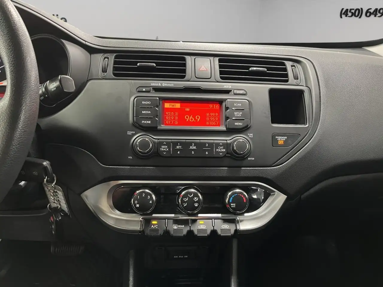 Kia Rio снимка Kia Rio