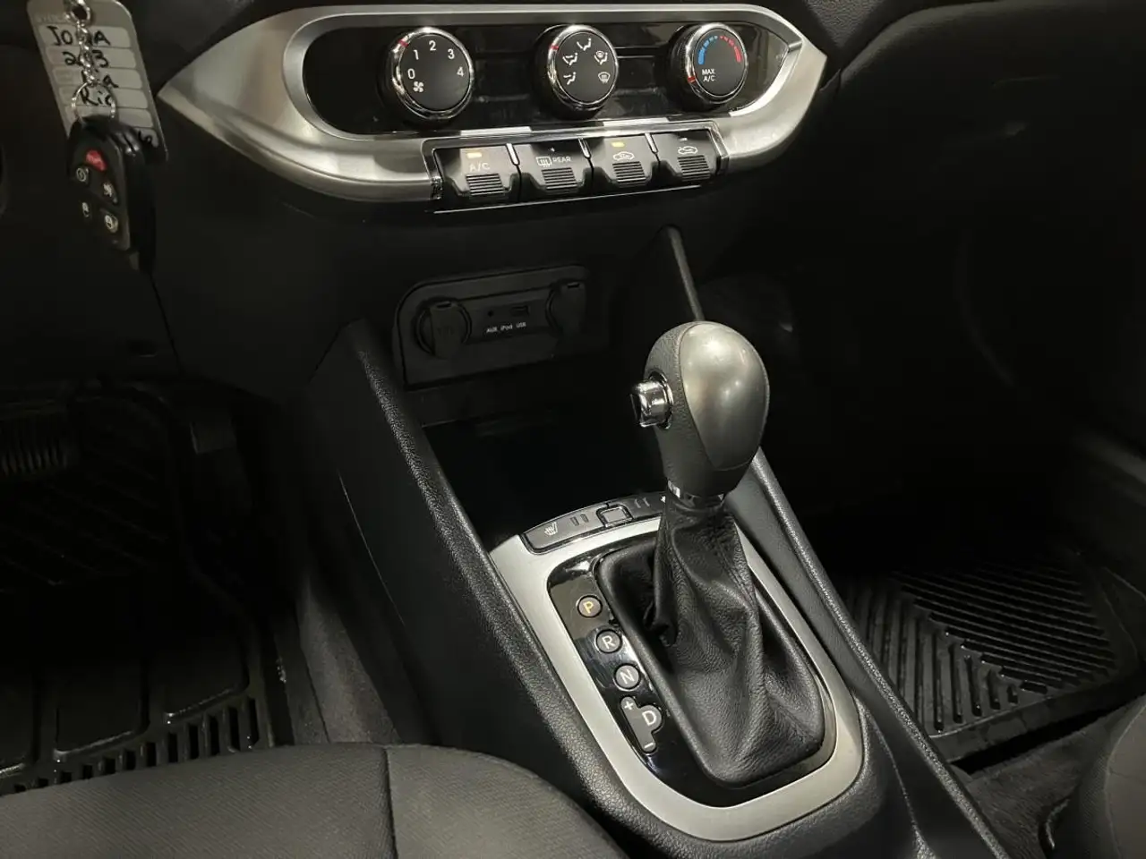 Kia Rio снимка Kia Rio
