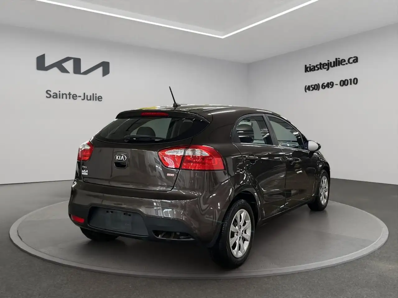 Kia Rio снимка Kia Rio