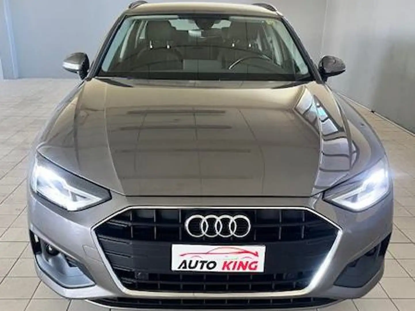 Audi A4 A4 Avant 35 2.0 tdi mhev Business 163cv s-tronic Grau - 1