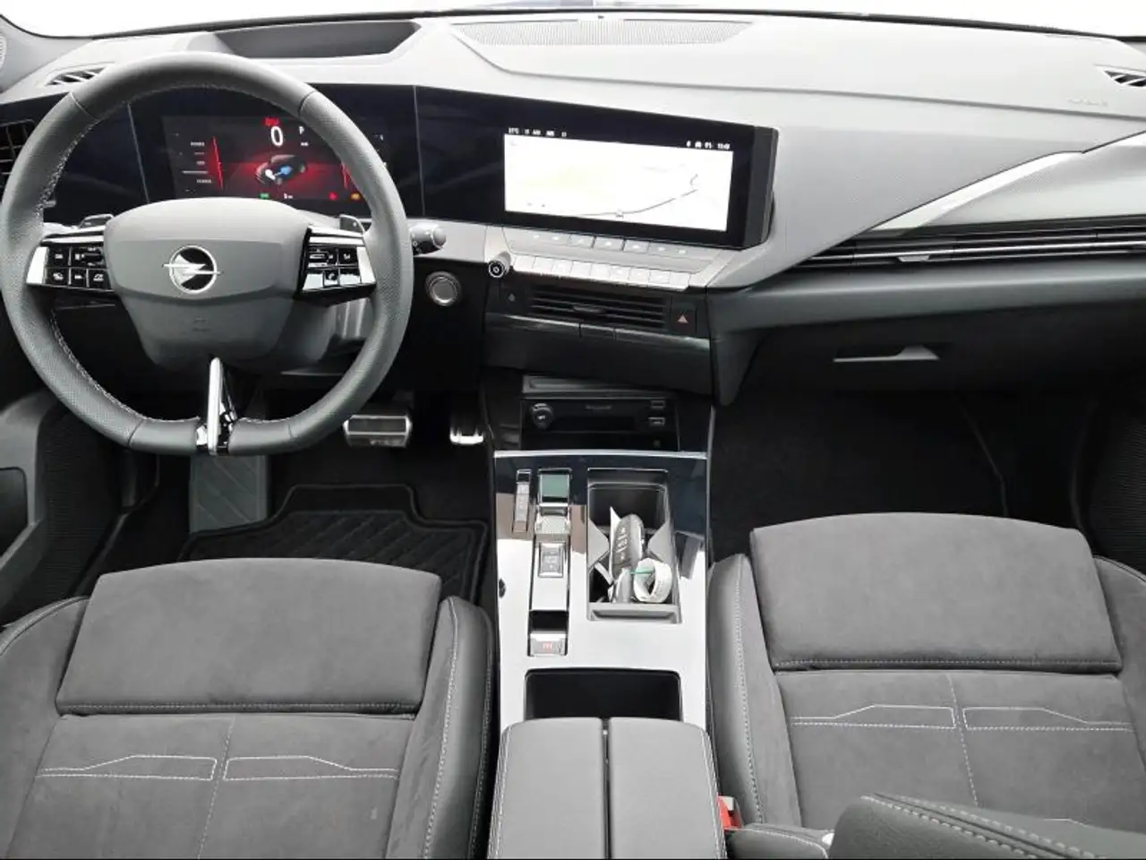 Opel Astra Ultimate Hybrid, миниатюра 14