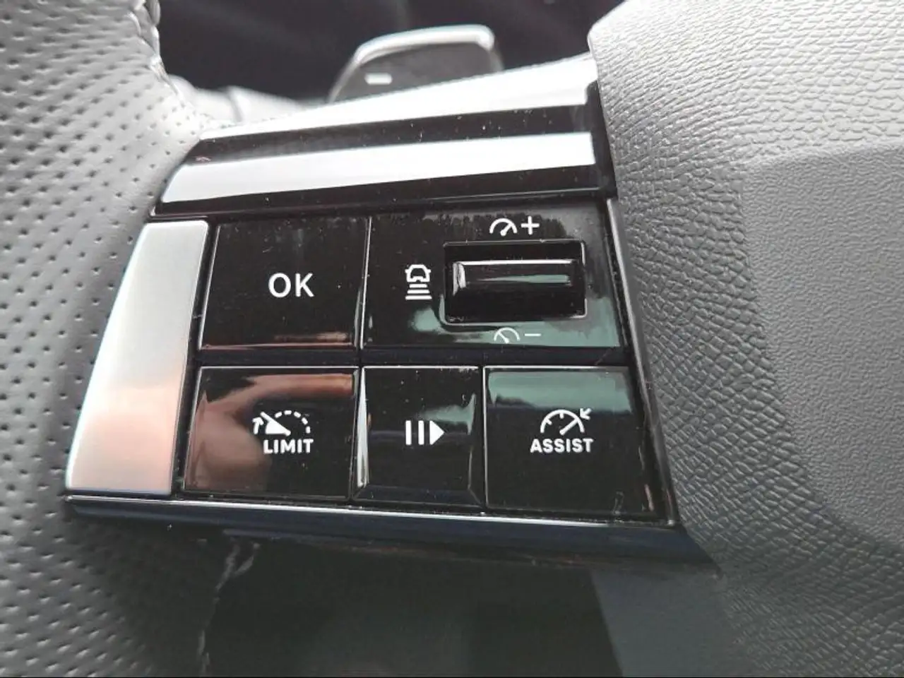 Opel Astra Ultimate Hybrid, миниатюра 27
