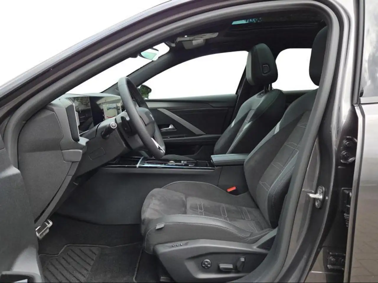 Opel Astra Ultimate Hybrid, миниатюра 11