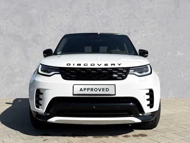 Land Rover Discovery view 8