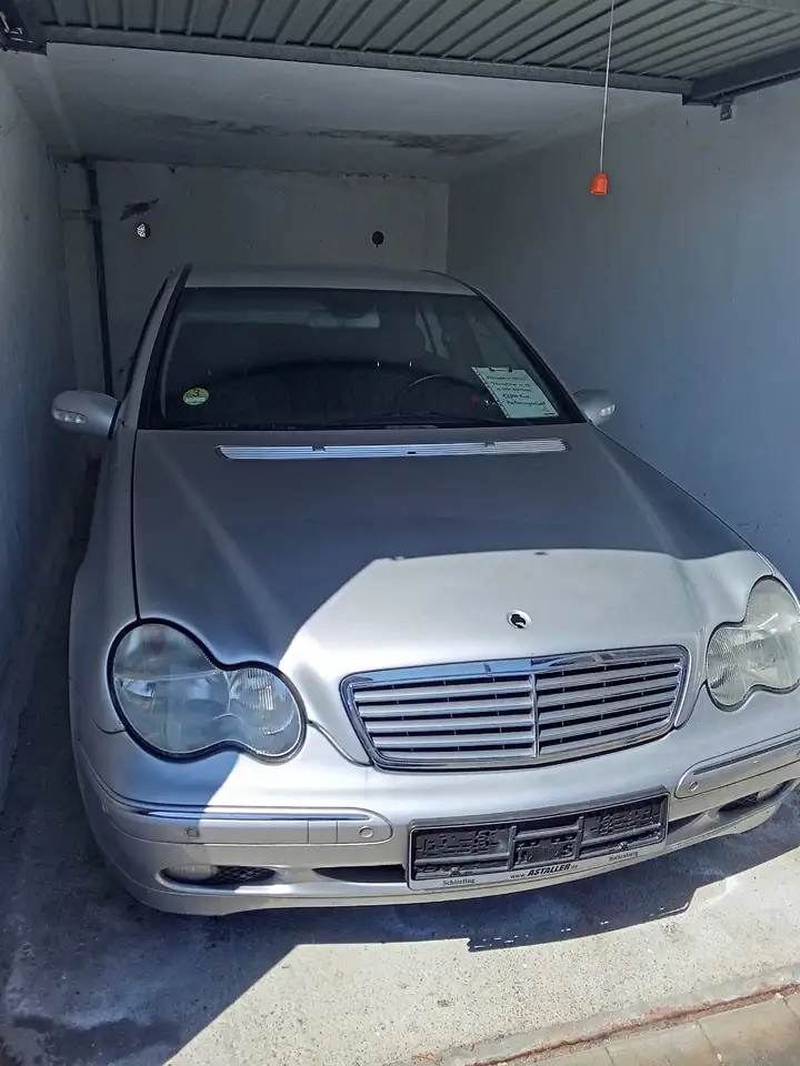 Mercedes-Benz C 220 JOUNGTIMER RESTORIRUNGSOBJEKT, foto 1