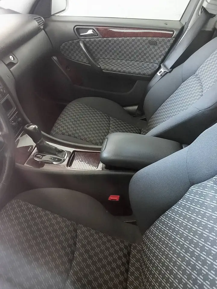 Mercedes-Benz C 220 JOUNGTIMER RESTORIRUNGSOBJEKT, foto 9