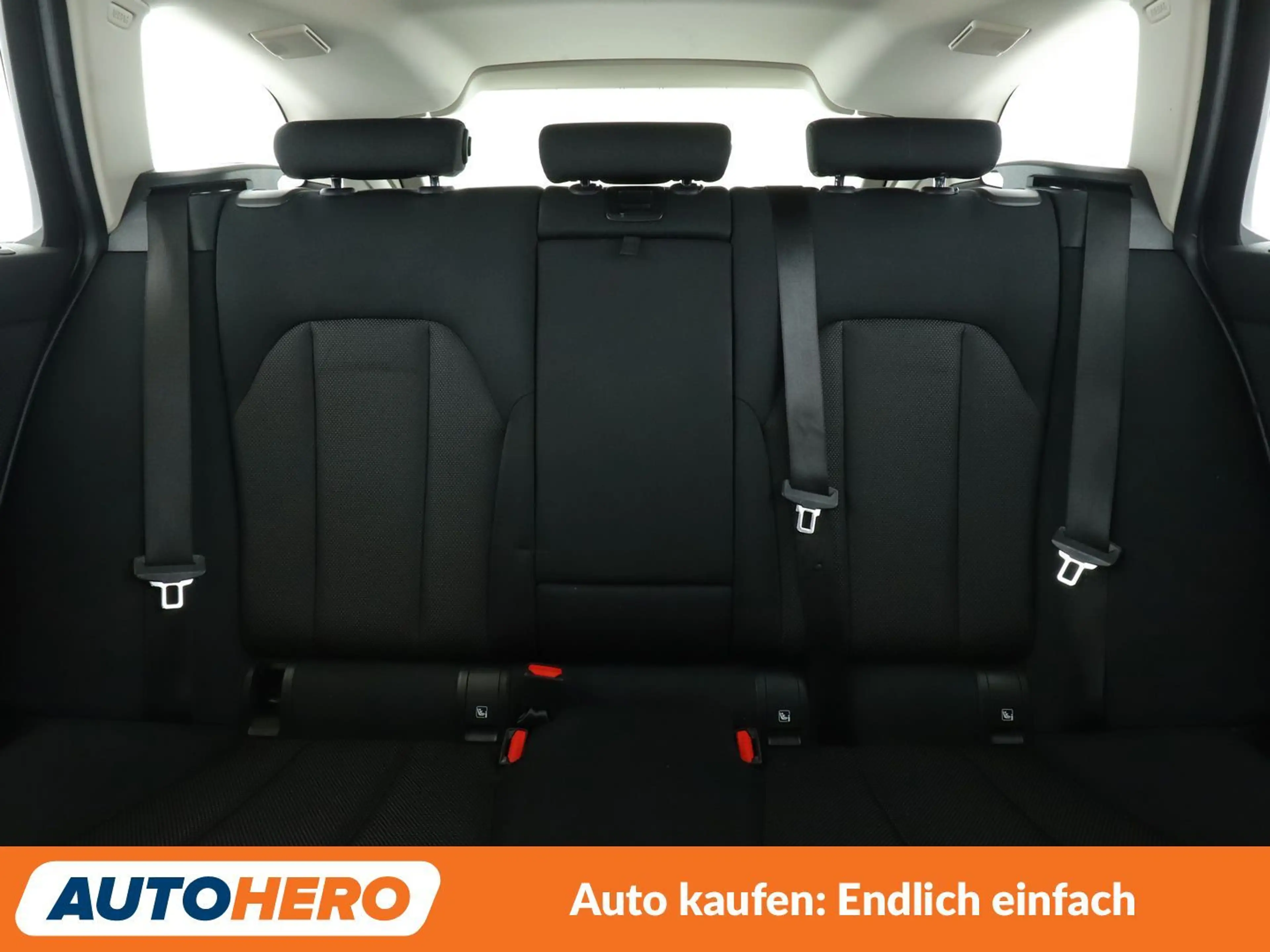 BMW 318 318d Mild-Hybrid Aut.*LED*TEMPO*PDC*SHZ*KLIMA* — photo 15