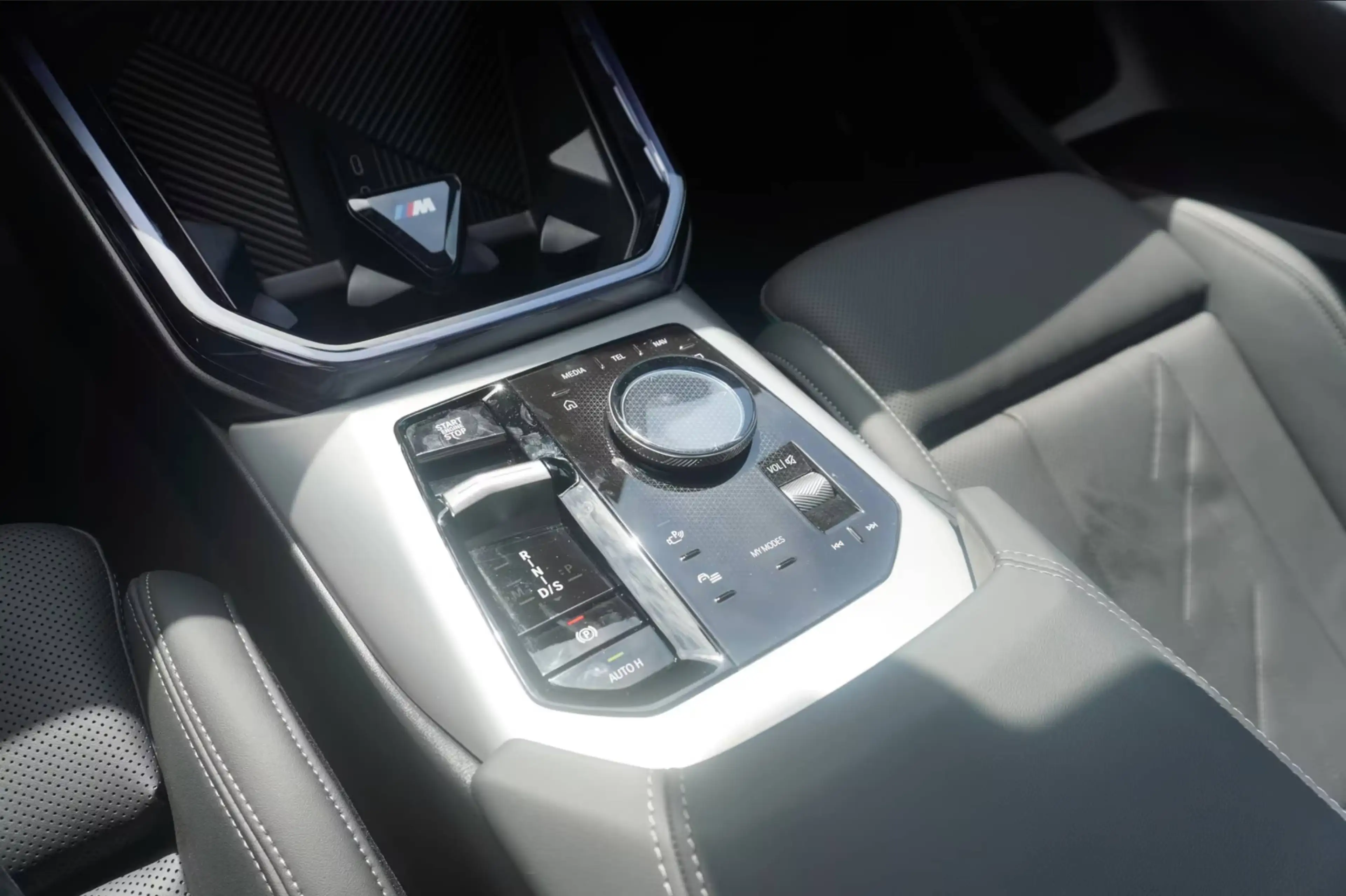 BMW X3 20 xDrive M Sport — photo 14